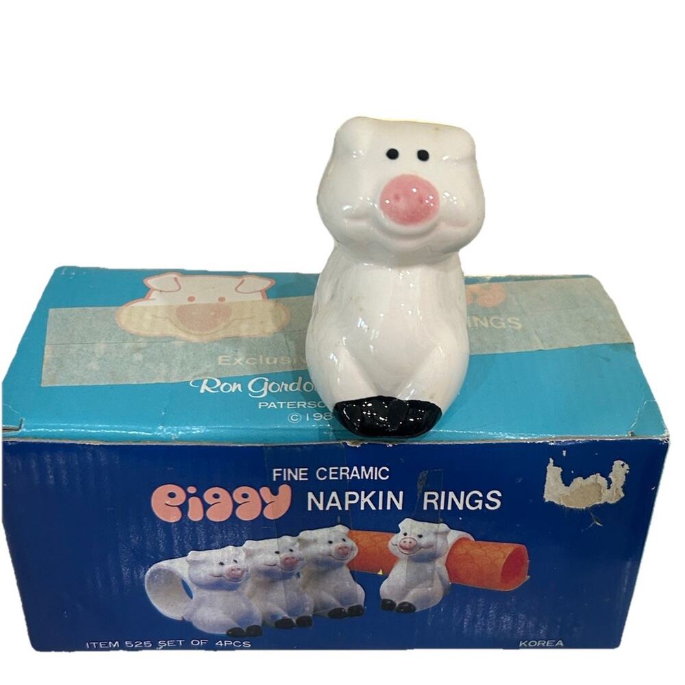 NOS Vtg 1984 Set Of 4‎ Ceramic White Piggy Napkin Rings Kitchen Tabletop Decor